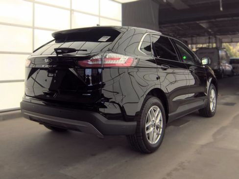 Used 2023 Ford Edge SEL w/ Convenience Package AWD/4WD image 5