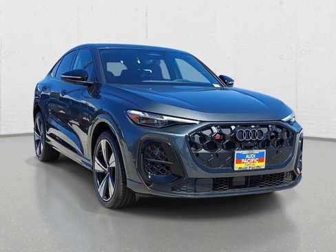 New 2026 Audi SQ5 Premium Plus AWD/4WD image 3