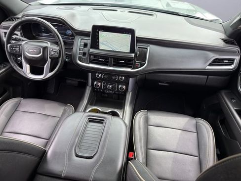 Used 2023 GMC Yukon SLT AWD/4WD image 24