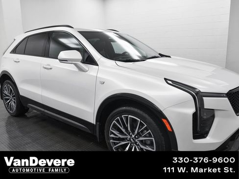 Used 2024 Cadillac XT4 Sport image 1