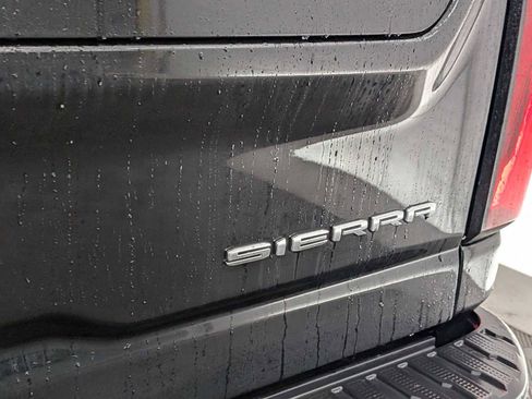 Used 2024 GMC Sierra 3500 Denali w/ Denali Reserve Package image 14