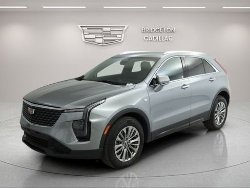 Certified 2024 Cadillac XT4 Premium Luxury image 7