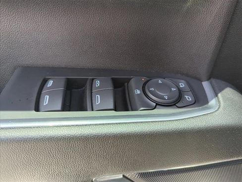 Used 2023 Chevrolet Silverado 1500 RST RWD image 27