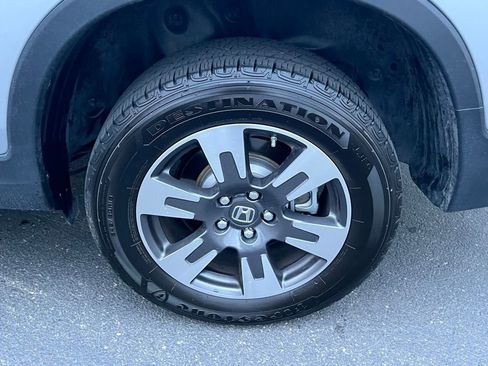 Used 2019 Honda Ridgeline RTL-E image 12
