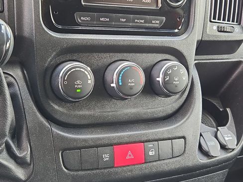 Used 2021 RAM ProMaster 3500 FWD image 19