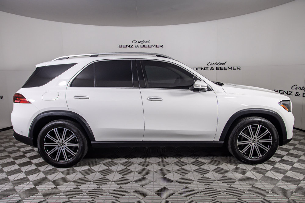 Used 2024 Mercedes-Benz GLE 450 4MATIC image 3