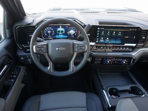 New 2026 Chevrolet Silverado 2500 ZR2 w/ LPO, Dark Essentials Package image 12