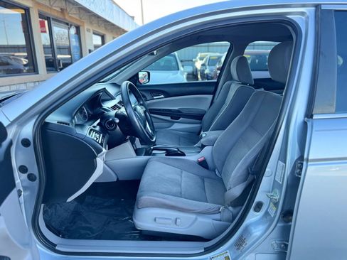 Used 2012 Honda Accord LX image 20