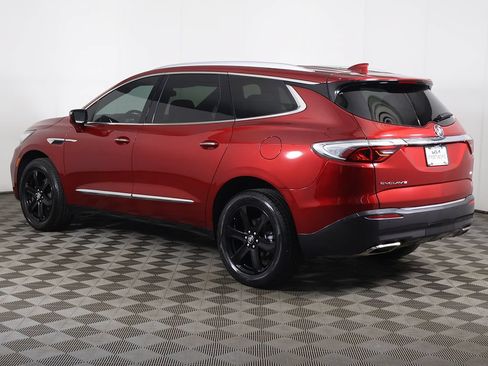 Used 2023 Buick Enclave Essence w/ Sport Touring Edition FWD image 9