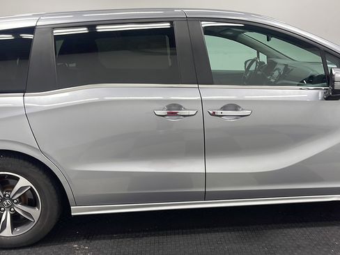 Used 2020 Honda Odyssey Touring image 22