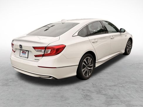 Certified 2021 Honda Accord EX image 6