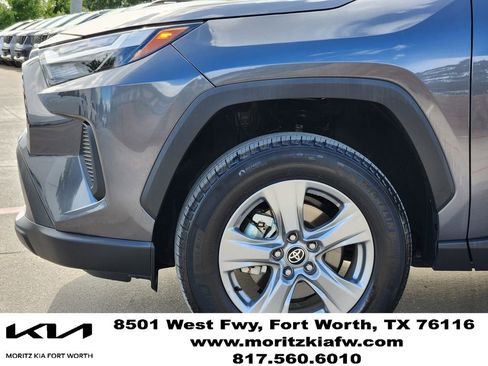 Used 2025 Toyota RAV4 LE AWD/4WD image 8