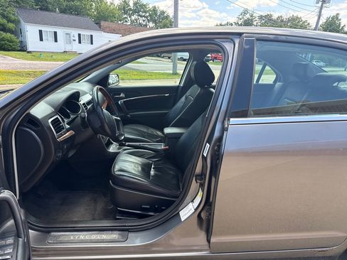 Used 2011 Lincoln MKZ AWD image 10