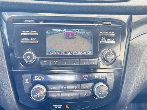 Used 2017 Nissan Rogue Sport SV AWD/4WD image 21