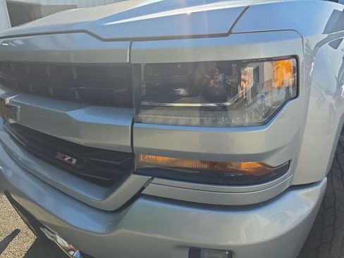 Used 2018 Chevrolet Silverado 1500 LT w/ All Star Edition AWD/4WD image 31