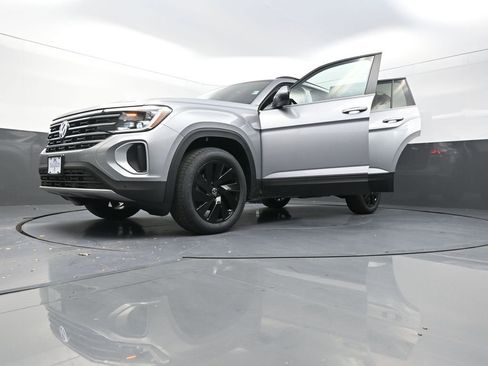 New 2026 Volkswagen Atlas SE AWD/4WD image 31