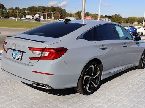 Used 2021 Honda Accord Sport image 5
