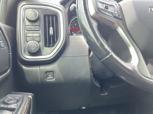 Used 2022 Chevrolet Silverado 2500 LT w/ Convenience Package AWD/4WD image 18