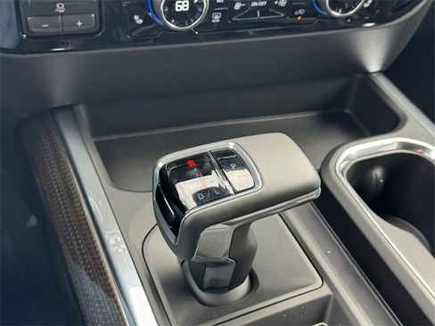 New 2026 Chevrolet Silverado 1500 RST w/ Rally Edition image 17