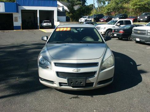 Used 2011 Chevrolet Malibu LS image 5