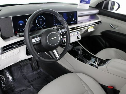 Certified 2025 Hyundai Tucson SEL image 17