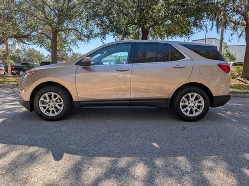 Used 2019 Chevrolet Equinox LT image 4
