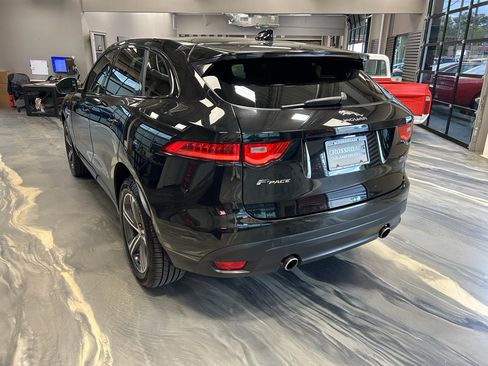 Used 2017 Jaguar F-PACE R-Sport AWD/4WD image 33