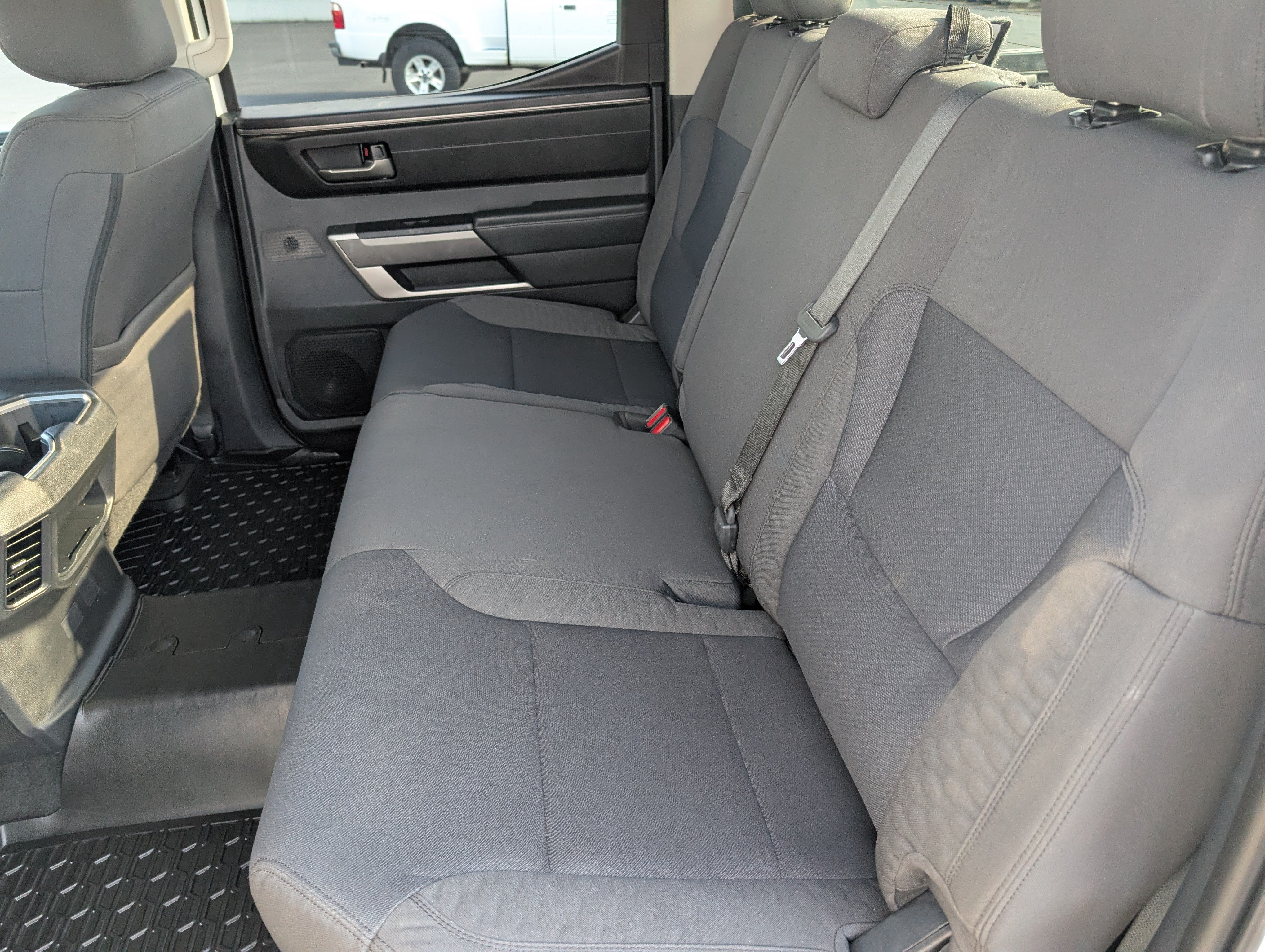 Used 2022 Toyota Tundra SR5 AWD/4WD image 26