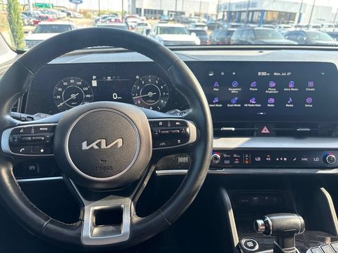 Used 2023 Kia Sportage SX FWD image 6