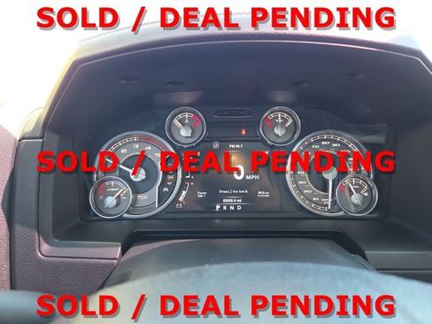 Used 2014 RAM 2500 Limited AWD/4WD image 23