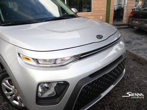 Used 2020 Kia Soul LX image 9