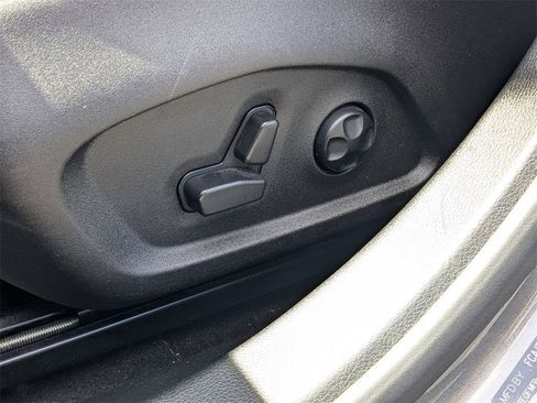 Used 2024 Dodge Hornet R/T image 19