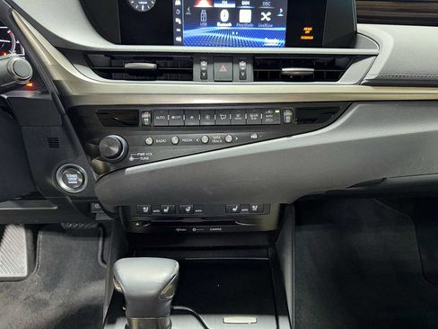 Used 2019 Lexus ES 350 w/ Premium Package FWD image 21