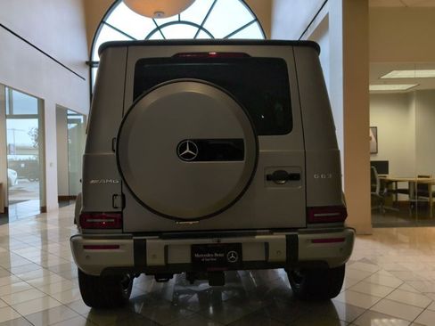 New 2026 Mercedes-Benz G 63 AMG 4MATIC image 8