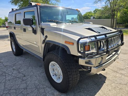 Used 2004 HUMMER H2 AWD/4WD image 3