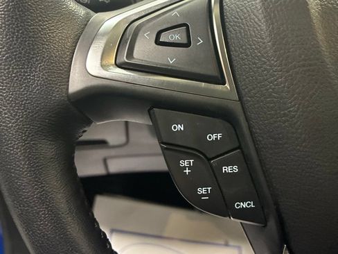 Used 2023 Ford Edge SEL w/ Convenience Package AWD/4WD image 16
