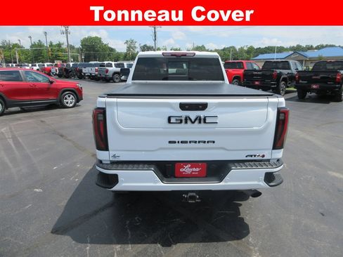 Certified 2024 GMC Sierra 3500 AT4 w/ Technology Package AWD/4WD image 8