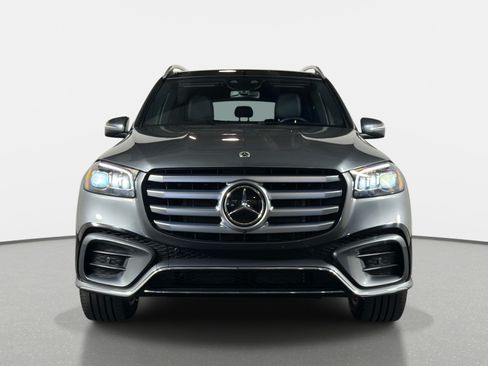 Used 2025 Mercedes-Benz GLS 450 4MATIC w/ AMG Line Exterior image 8