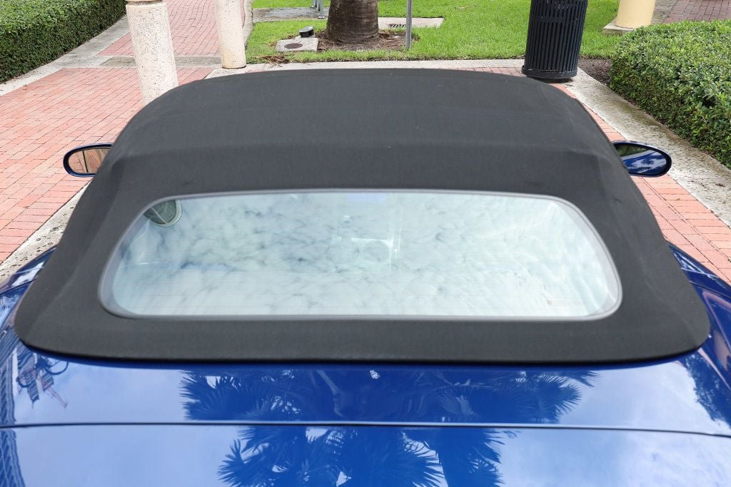 Used 2005 Chevrolet Corvette Convertible w/ Preferred Equipment Group RWD image 24
