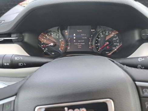 New 2026 Jeep Compass Limited AWD/4WD image 12