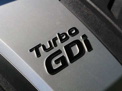 Used 2016 Hyundai Veloster Rally Edition image 38