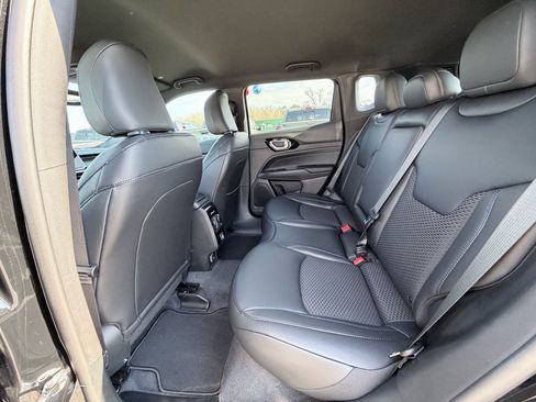 New 2026 Jeep Compass Latitude image 24