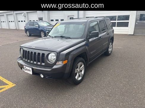 Used 2015 Jeep Patriot Sport w/ Tire & Wheel Group AWD/4WD image 4