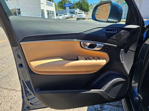 Certified 2023 Volvo XC90 B6 Ultimate AWD/4WD image 24
