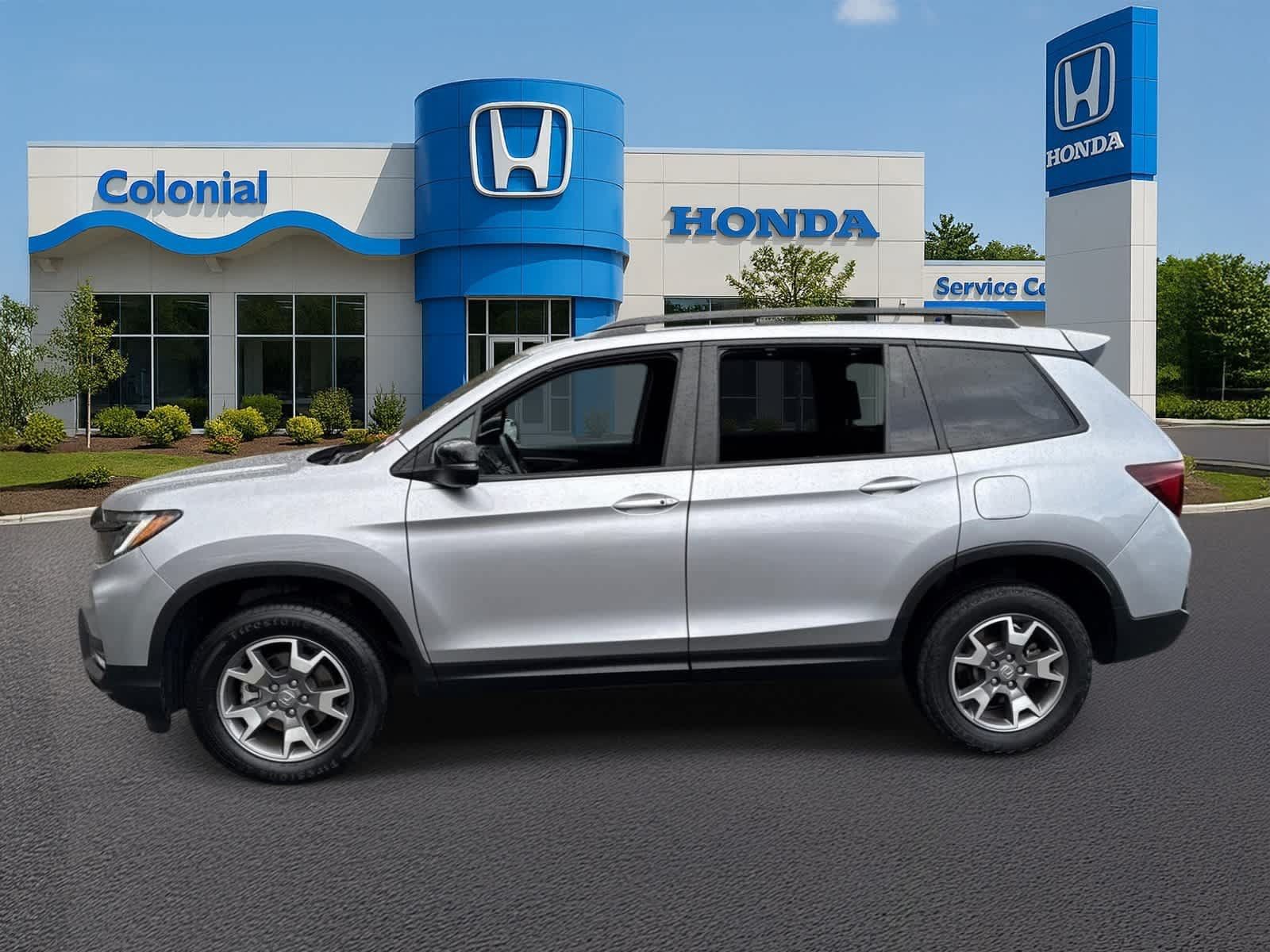Used 2023 Honda Passport TrailSport image 3