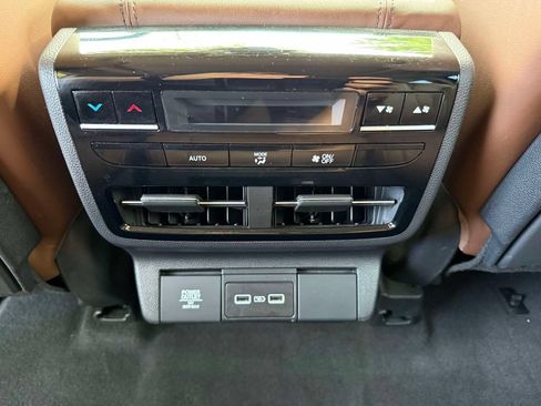 Certified 2023 Acura MDX w/ Technology Package AWD/4WD image 12