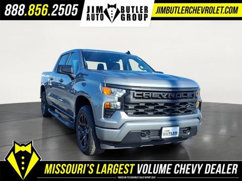 Used 2024 Chevrolet Silverado 1500 Custom w/ Turbomax Blackout Package image 6