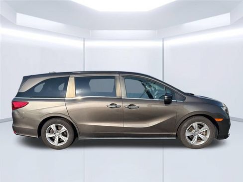 Used 2019 Honda Odyssey EX image 6