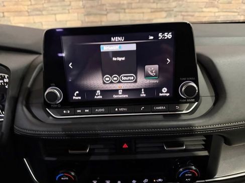 Certified 2025 Nissan Rogue SV AWD/4WD image 22