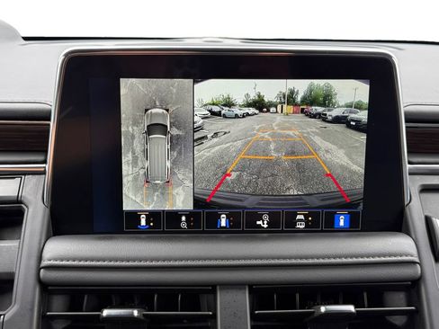 Used 2024 Chevrolet Suburban High Country w/ Max Trailering Package AWD/4WD image 15